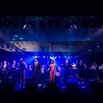 The International Roaming Band