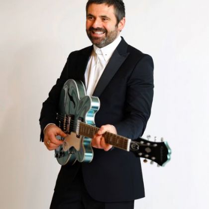 The International Roaming Band