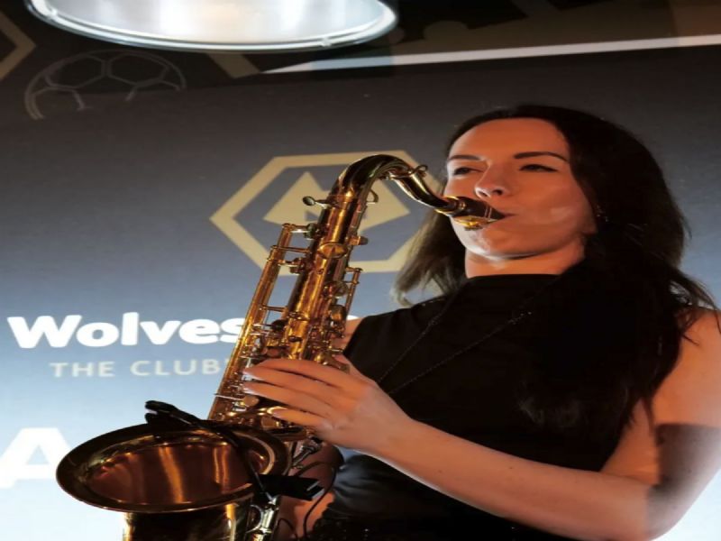 luxe rhythm sax and dj