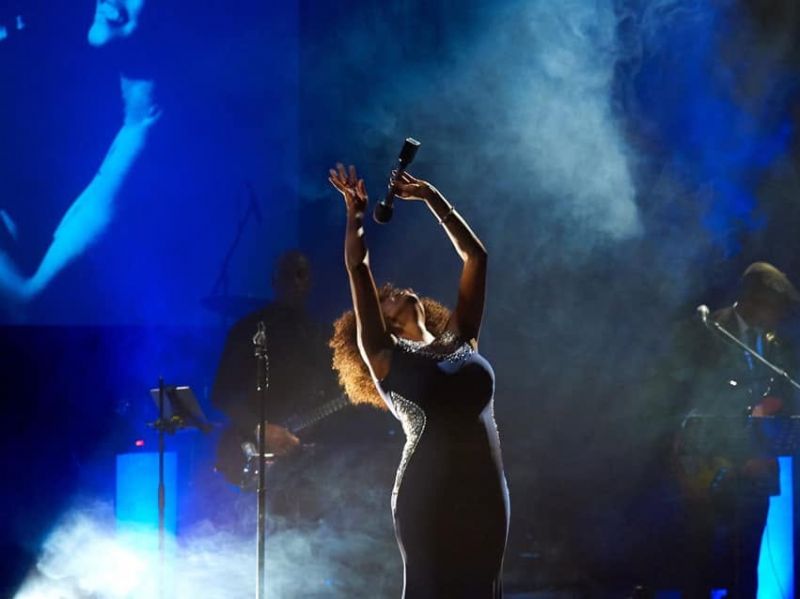 whitney houston tribute