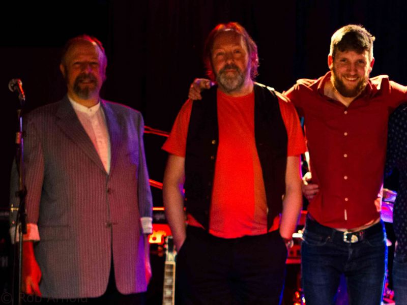 a tribute to dire straits