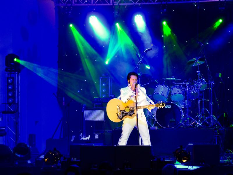andy r elvis tribute