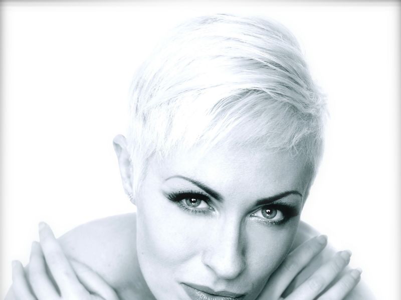 annie lennox by stacy