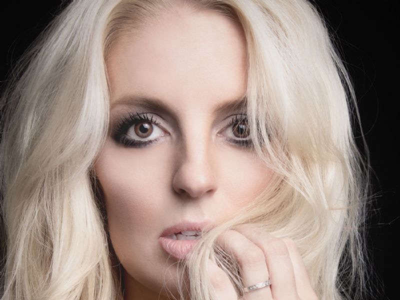 britney spears tribute and lookalike