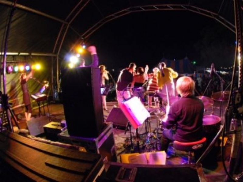 the karaoke band