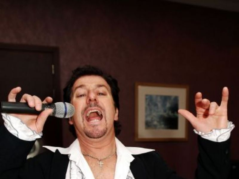 Danny Roman | Professional Singer & Entertainer