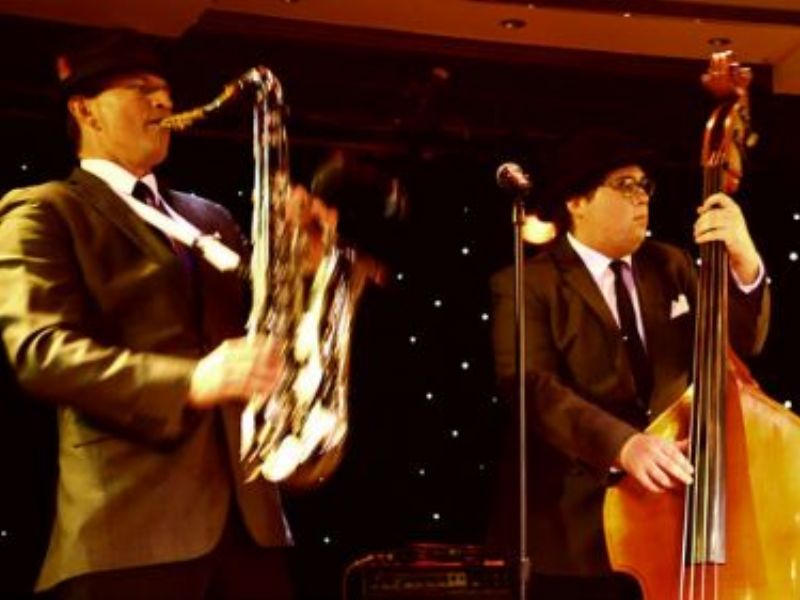 domonic halpin and the honey bs