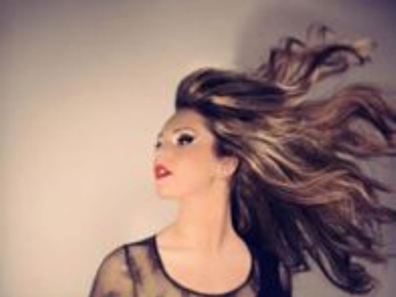 edel the classical crossover singer