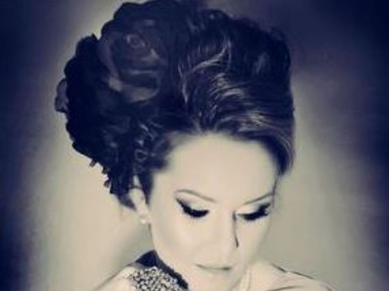 edel the classical crossover singer