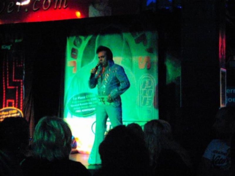 elvis tribute memories of elvis