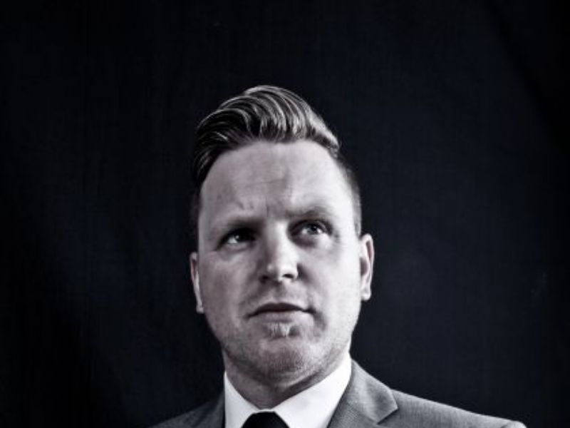 gary barlow by lee
