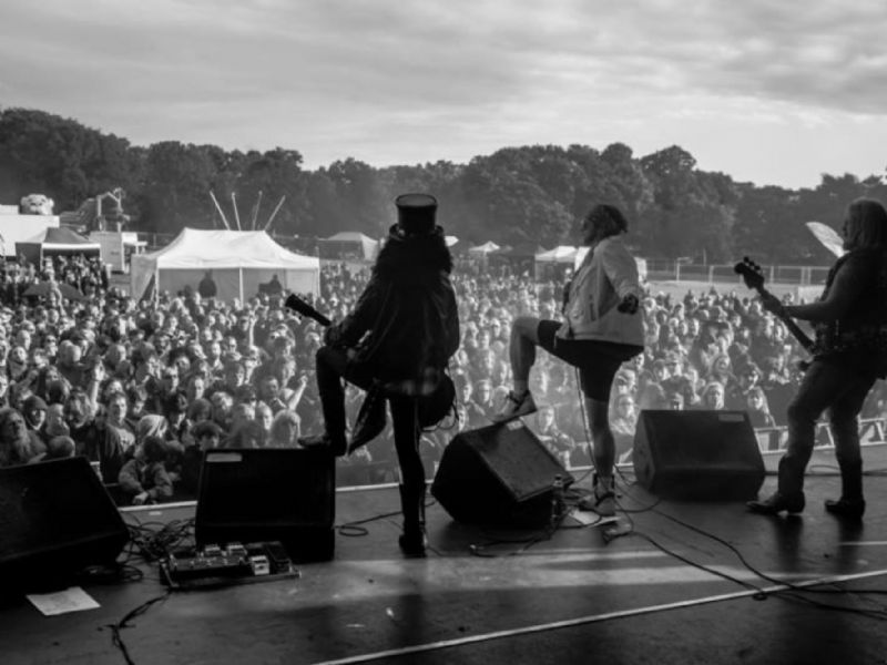 guns and roses tribute band