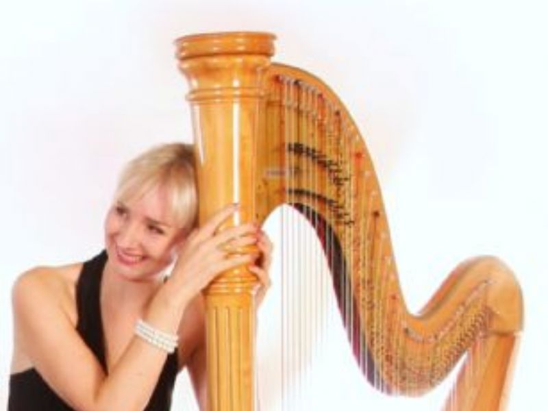 magdalena harpist