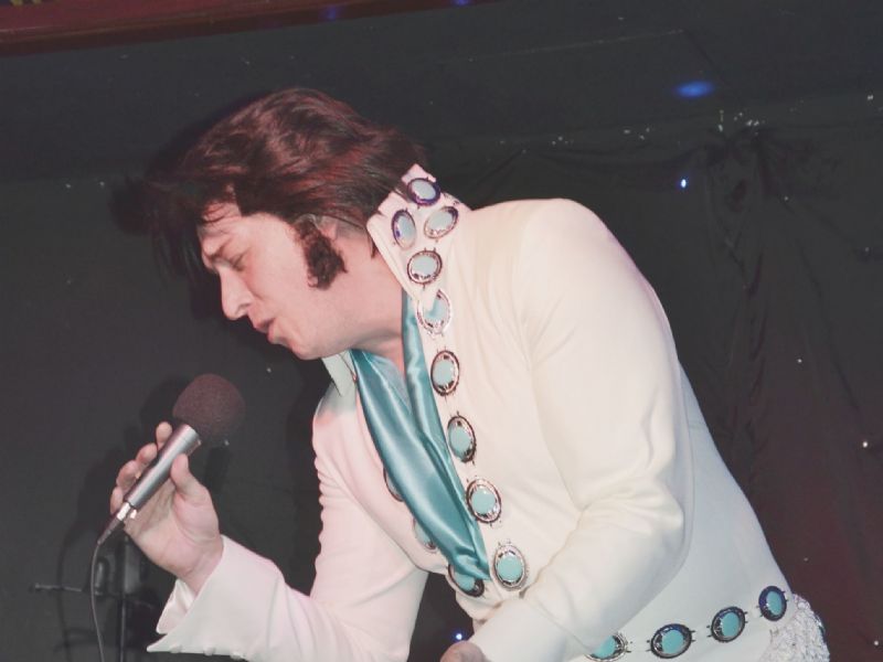 jb as elvis