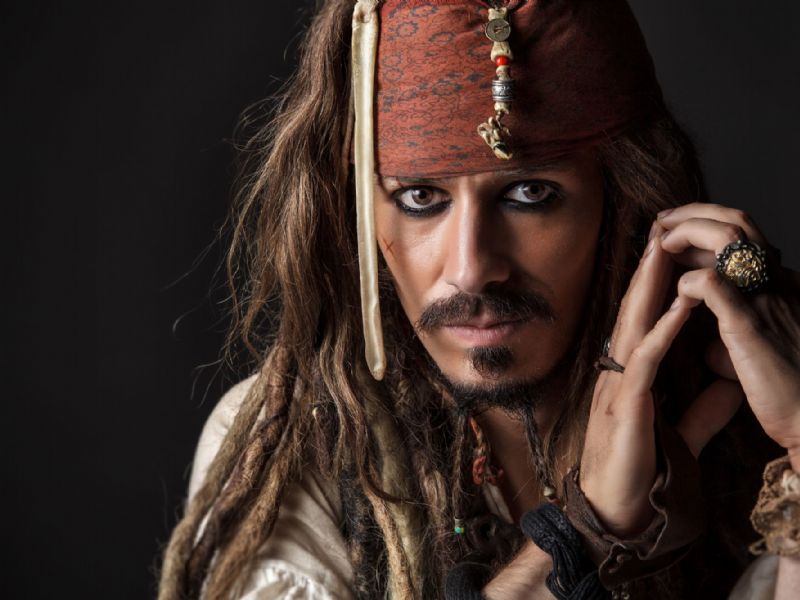 jack sparrow lookalike