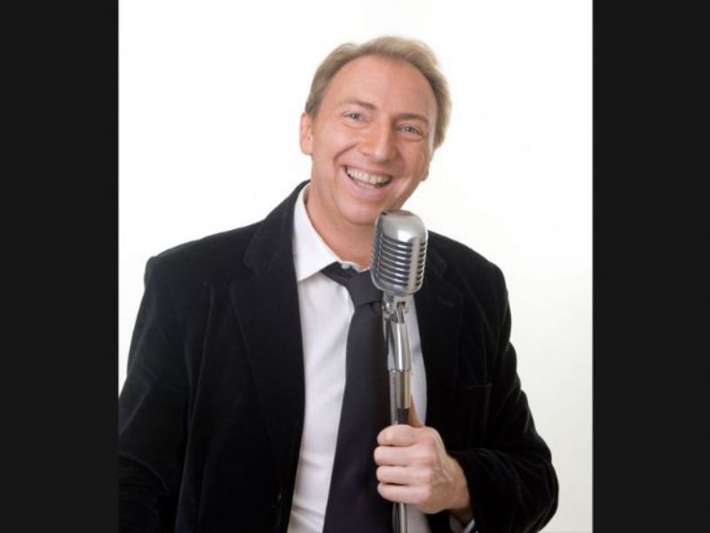joe the swing singer