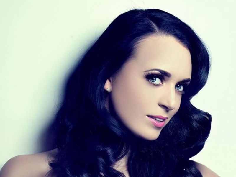 katy perry by fb