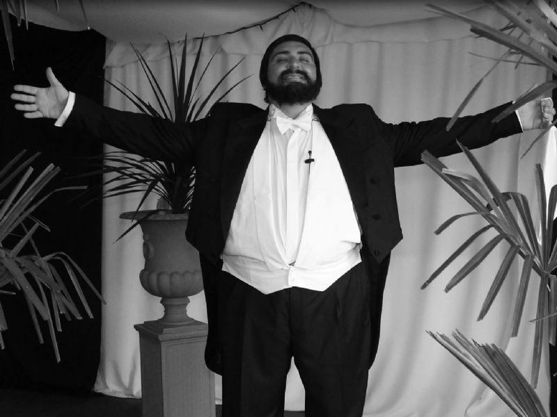 tribute to pavarotti