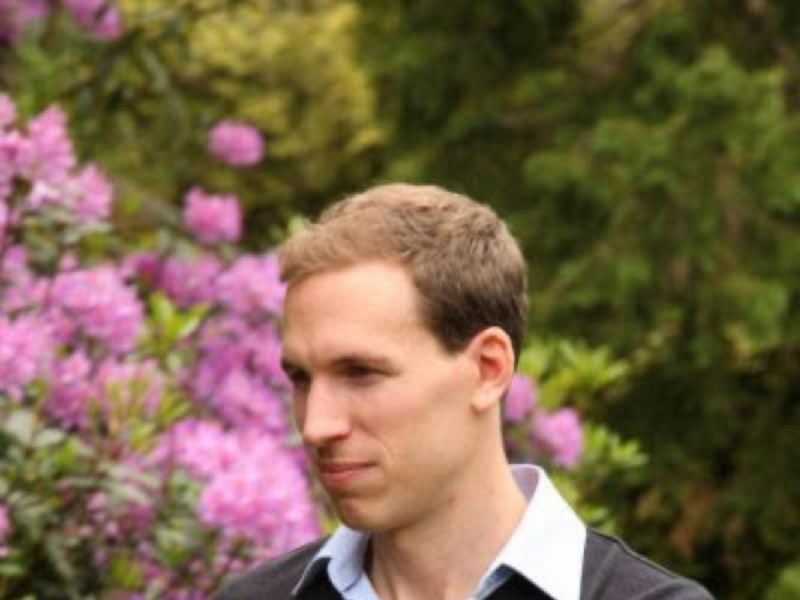 prince william lookalike