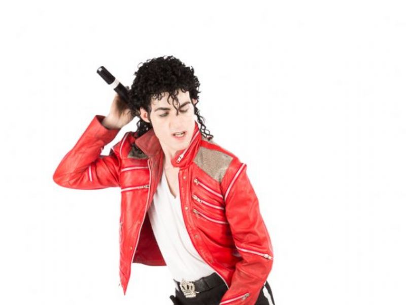 rj as michael jackson