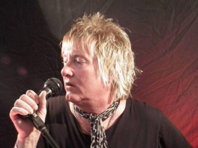 rod stewart tribute a reason to believe
