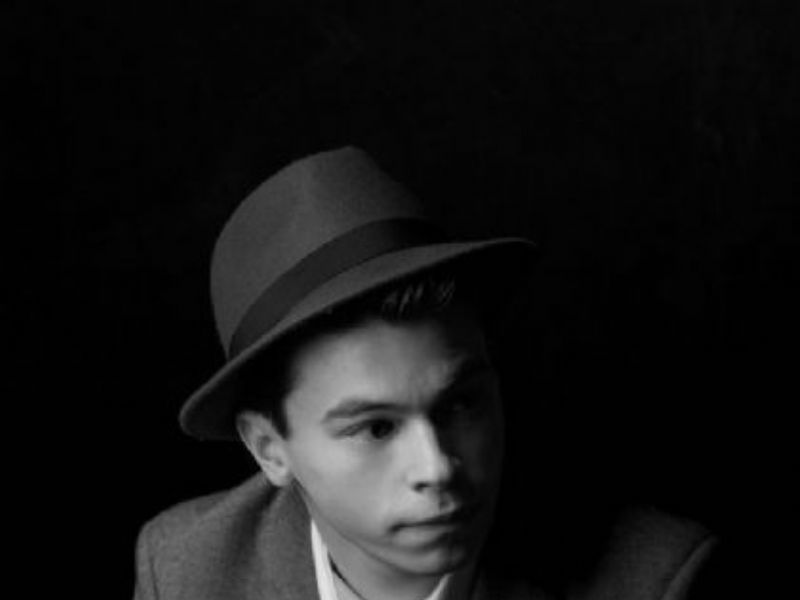 ryan swing singer