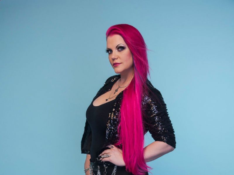 sam jones rock queen