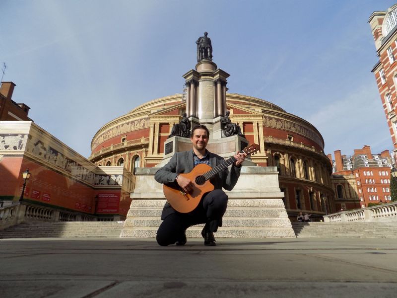 scott spanish guitarist