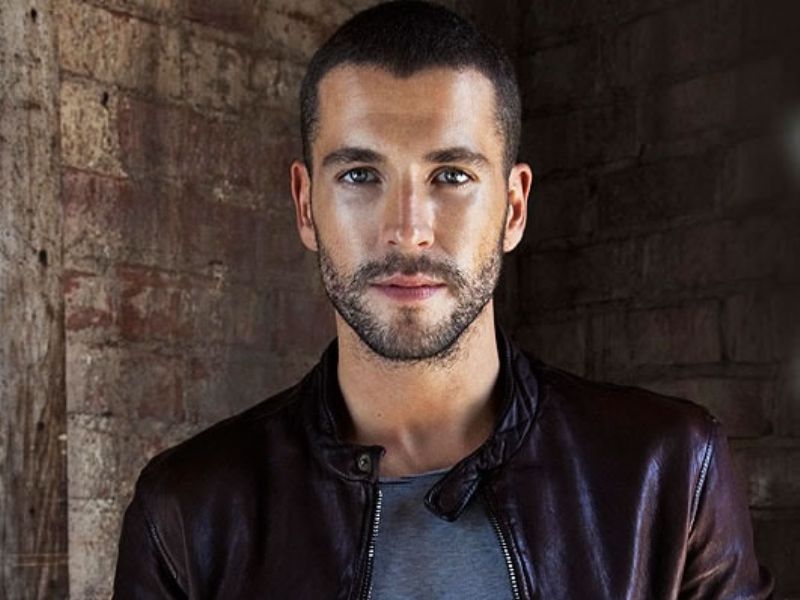 shayne ward