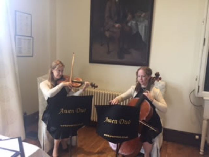 string duo