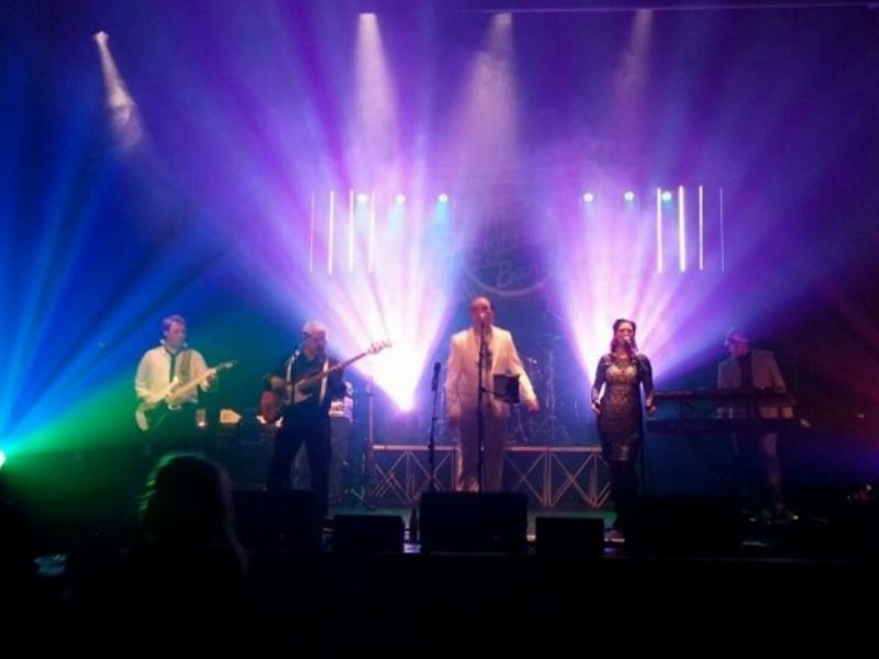 the complete 80s band