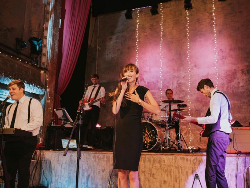 the retro party band