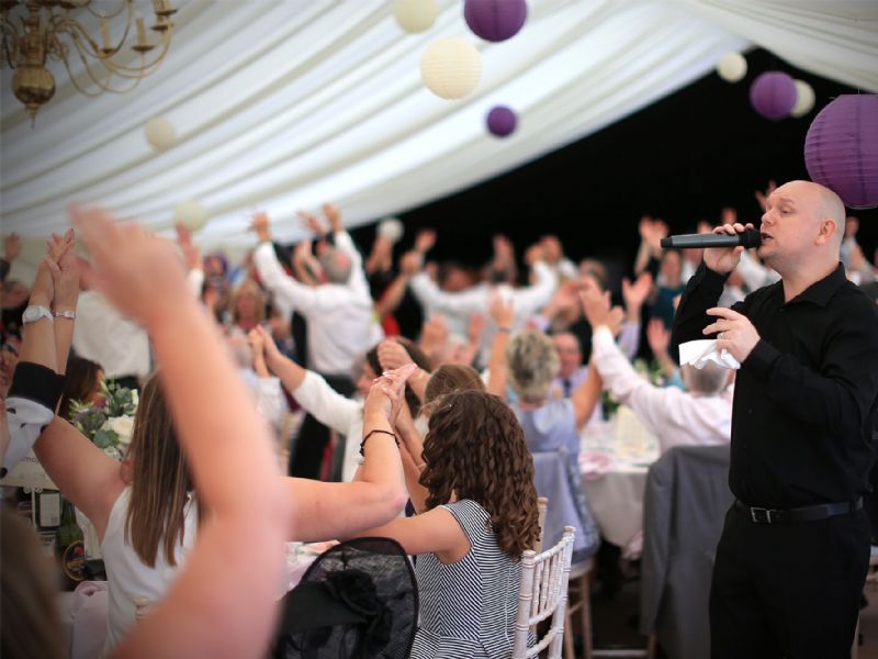 the incredible singing waiters