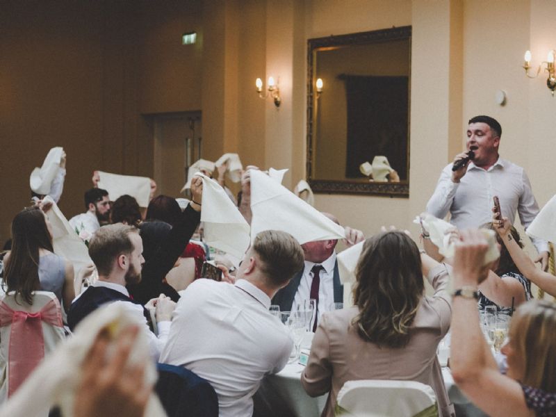 the super singing waiters