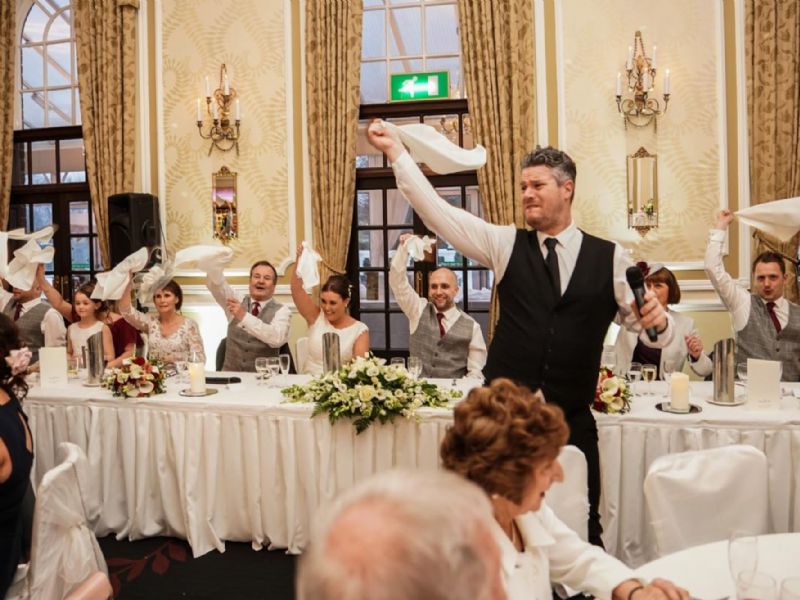 the super singing waiters
