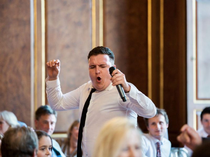 the super singing waiters