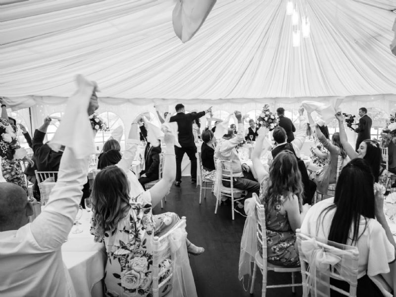 the super singing waiters