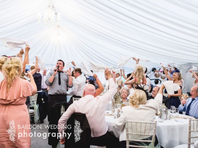 the super singing waiters
