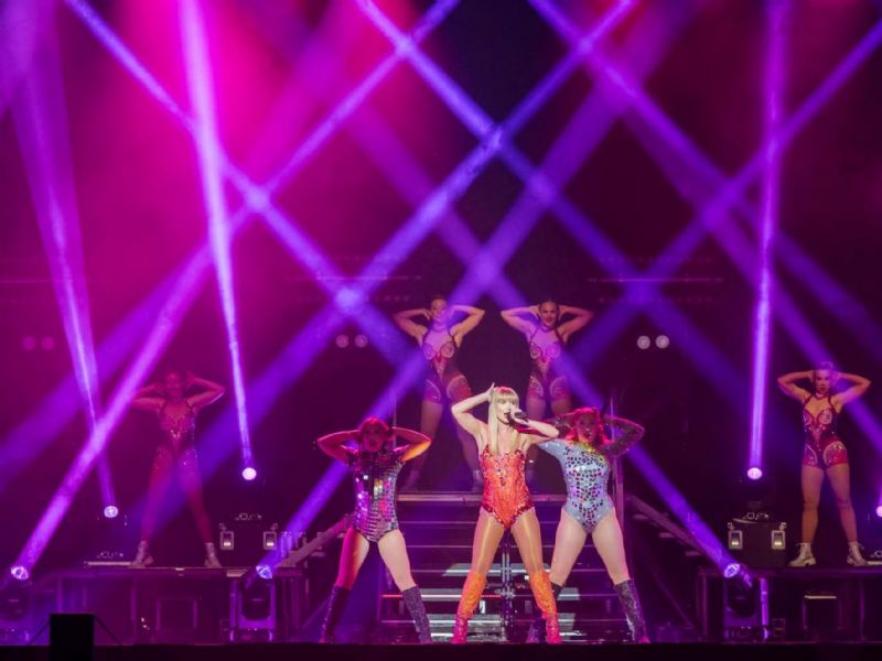 totally taylor swift