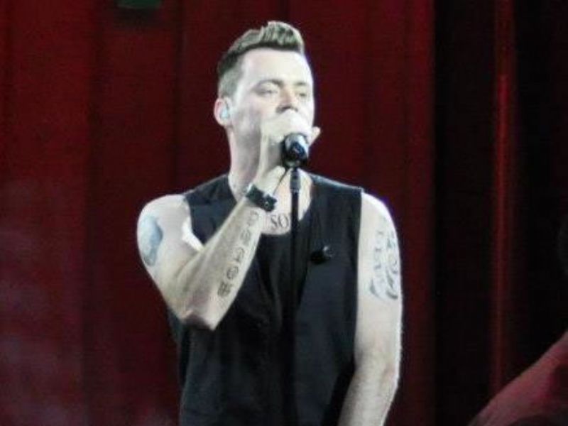 tribute to robbie williams