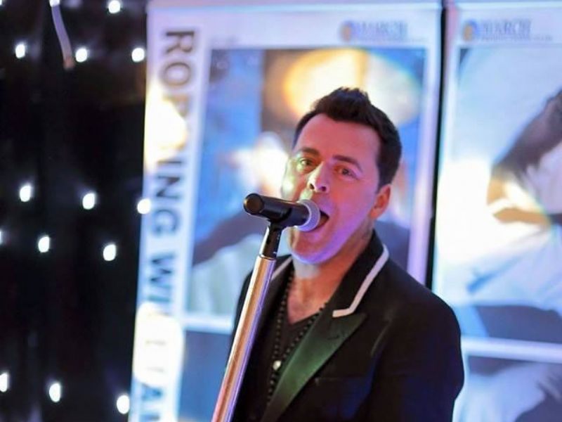 tribute to robbie williams