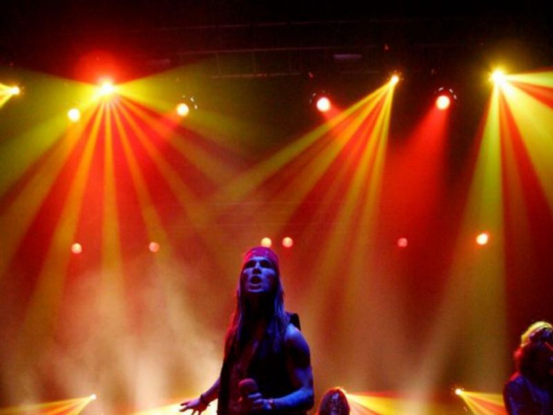 tribute to guns n roses