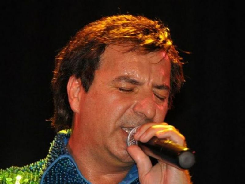 tribute to neil diamond