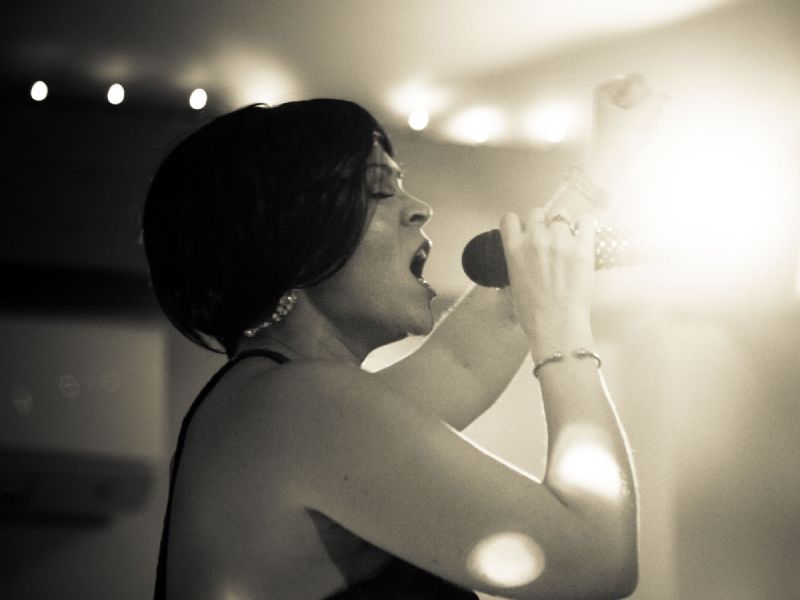 tribute to whitney houston