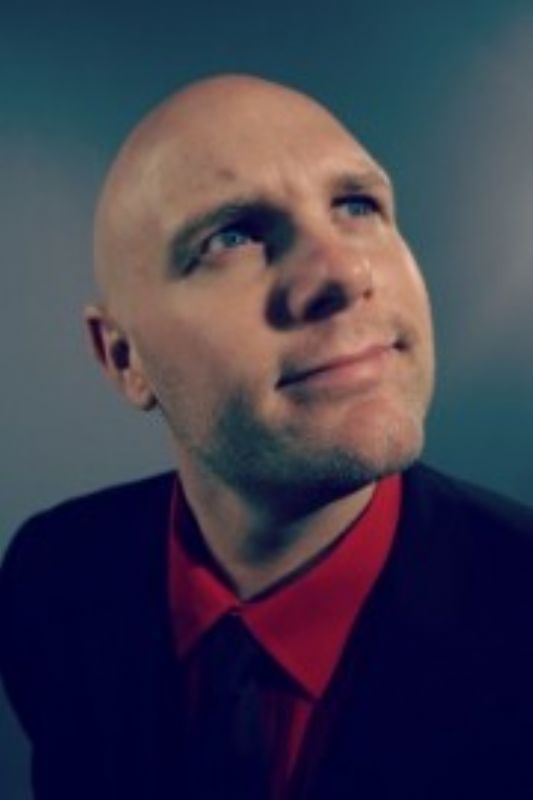 andrew comedy magician