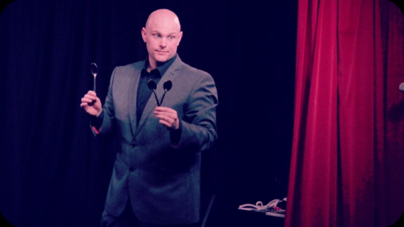 andrew comedy magician