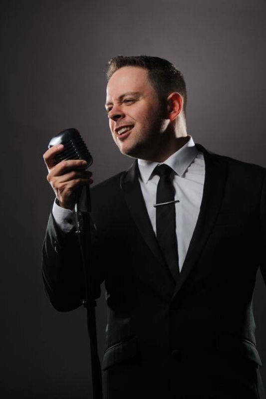 finbarr swing singer