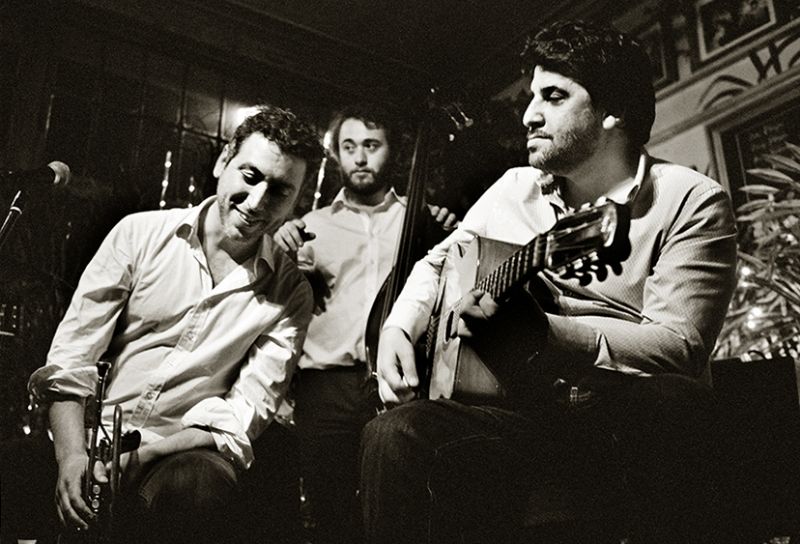 gypsy jazz trio