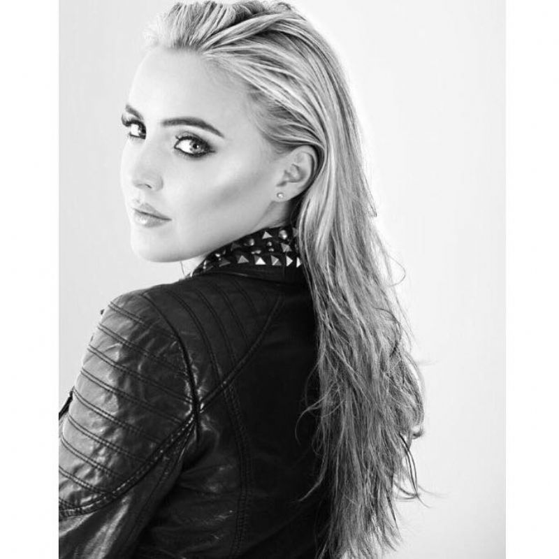 holly ellison