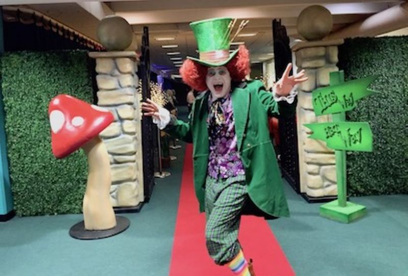 mad hatter lookalike